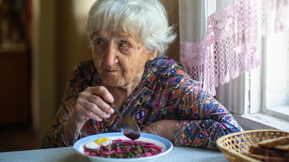 Не супы, а отрава: после 50 лет эти блюда разрушают кишечник Не супы, а отрава: после 50 лет эти блюда разрушают кишечник