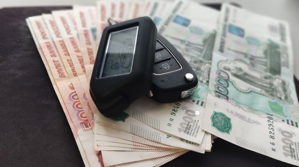      -     570 000 