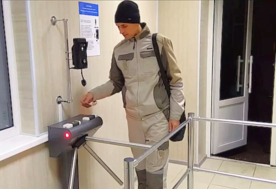 Как получить оплату за труд: надбавки за сверхурочную работу требуют доказательства