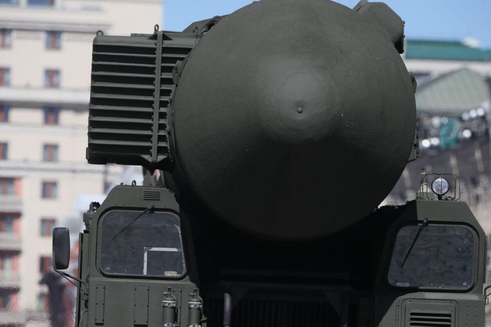 Перспективы продления ДСНВ: Что ждёт Россию и США в 2026 году?