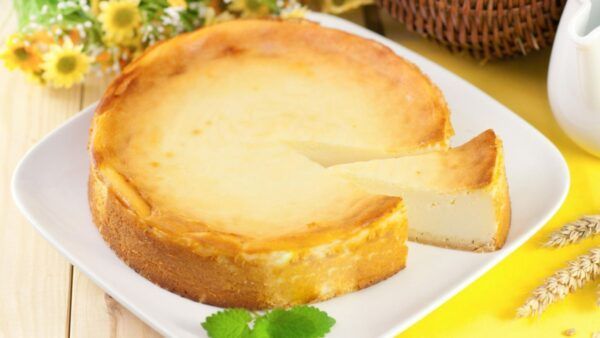 Нежная творожная запеканка с бананом: простой рецепт для радостного утра