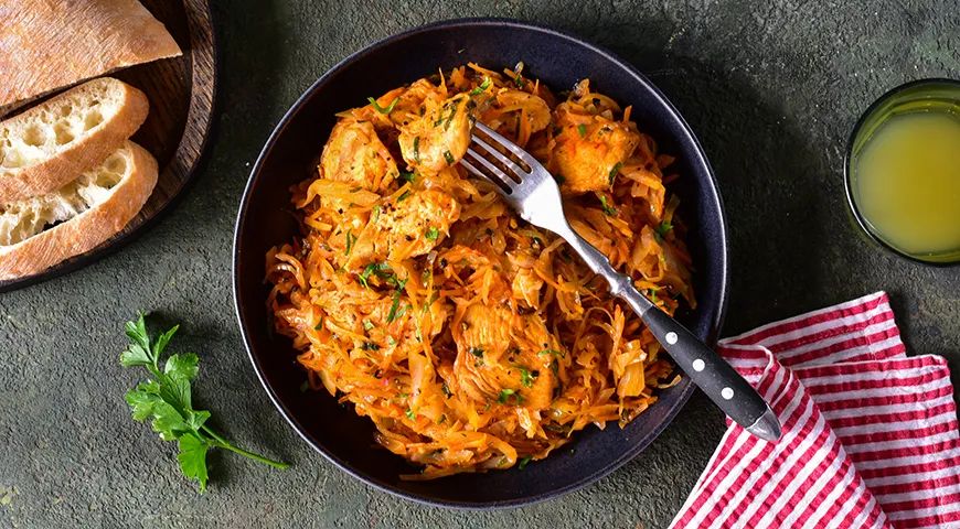 Квашеная капуста с мясом: домашняя классика