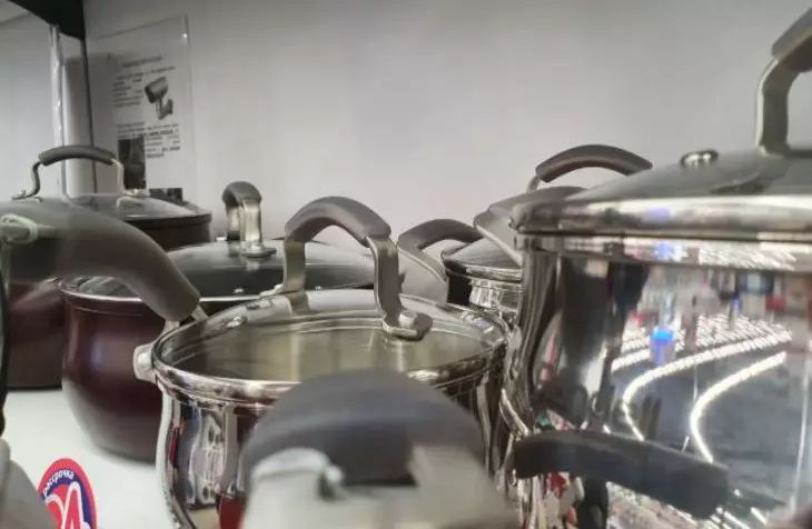 Как быстро и легко очистить кастрюли и сковородки: полезный совет