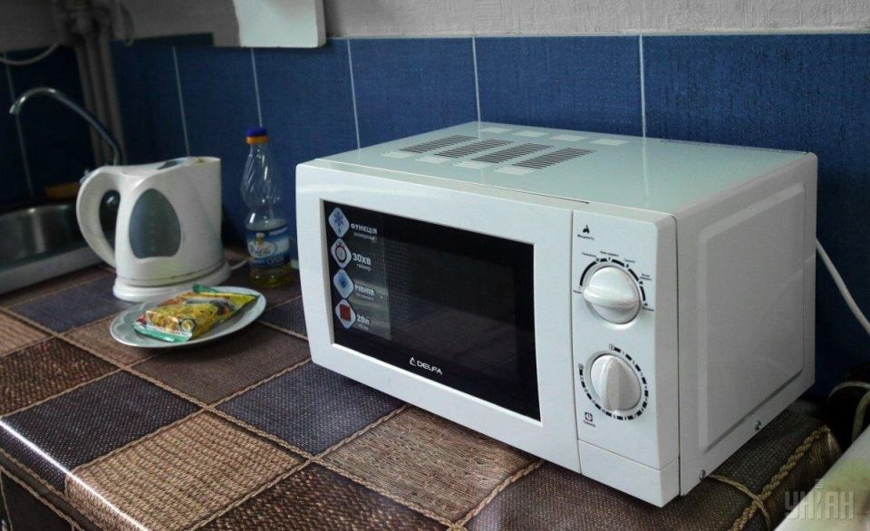 Проблемы с вращением тарелки в микроволновке: основные причины и простые решения