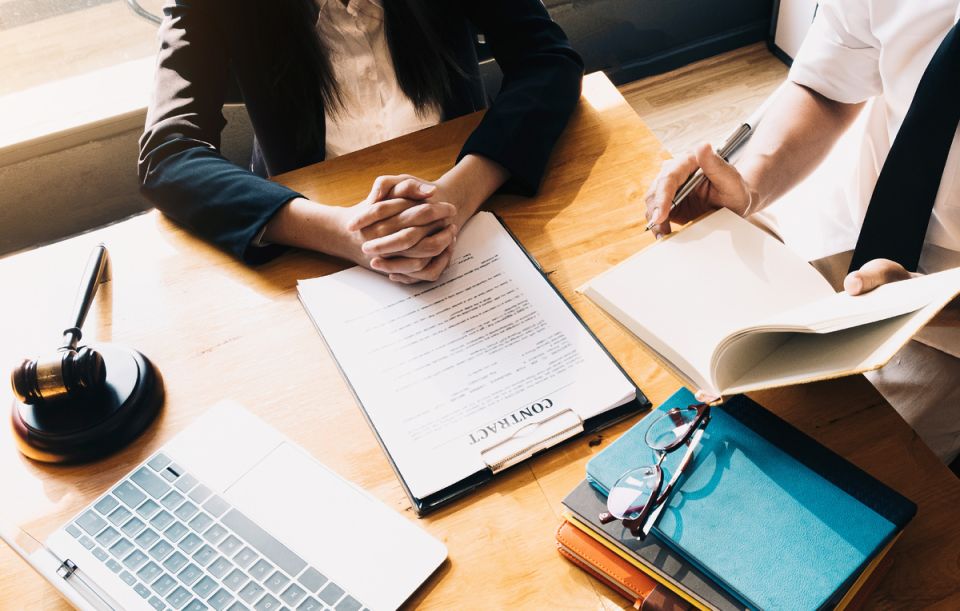 Как защитить свои авторские права в мире цифровых технологий