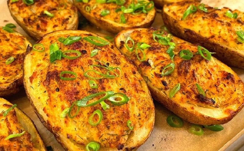 Картофель с беконом и сыром: новое слово в домашней кухне