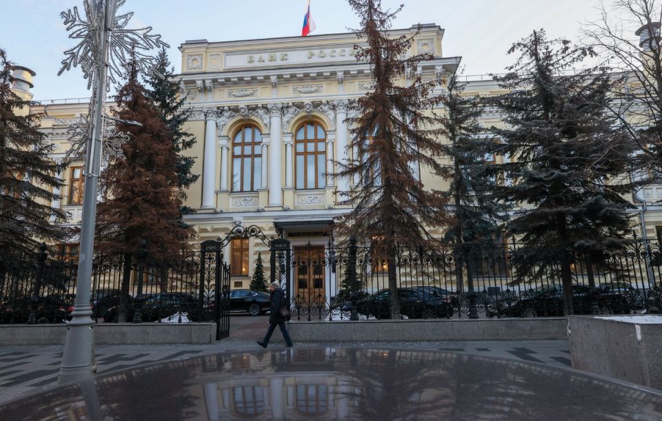 ЦБ продлевает нулевую комиссию по цифровым рублям для бизнеса на год