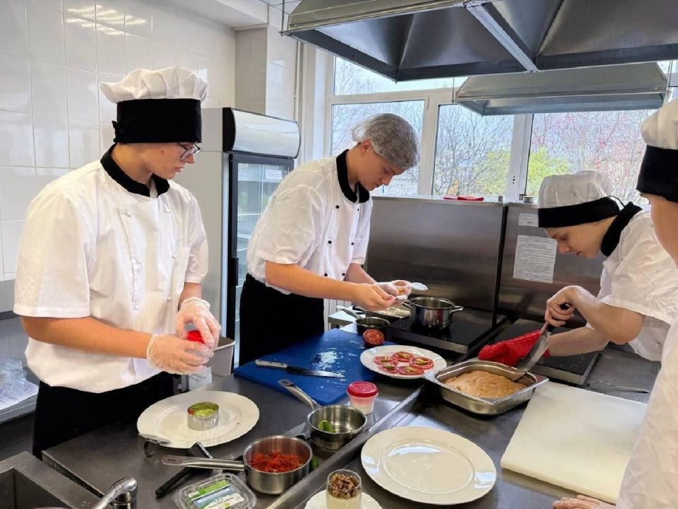 Кулинарный фестиваль в Губернском колледже: День повара в ярких красках