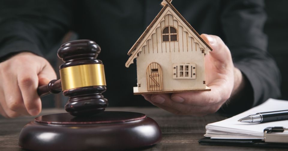 В России назрела необходимость реформирования ЖКХ и тарифов: мнения экспертов