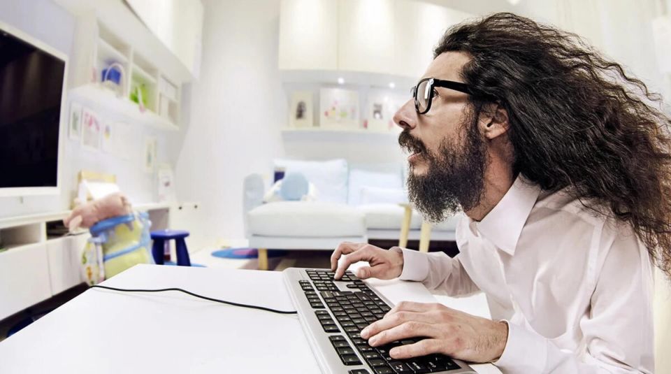 Новые правила авторизации: штрафы за выбор зарубежных сервисов