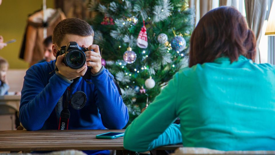 На новогодних фотографиях получитесь как модель: важно учесть три нюанса