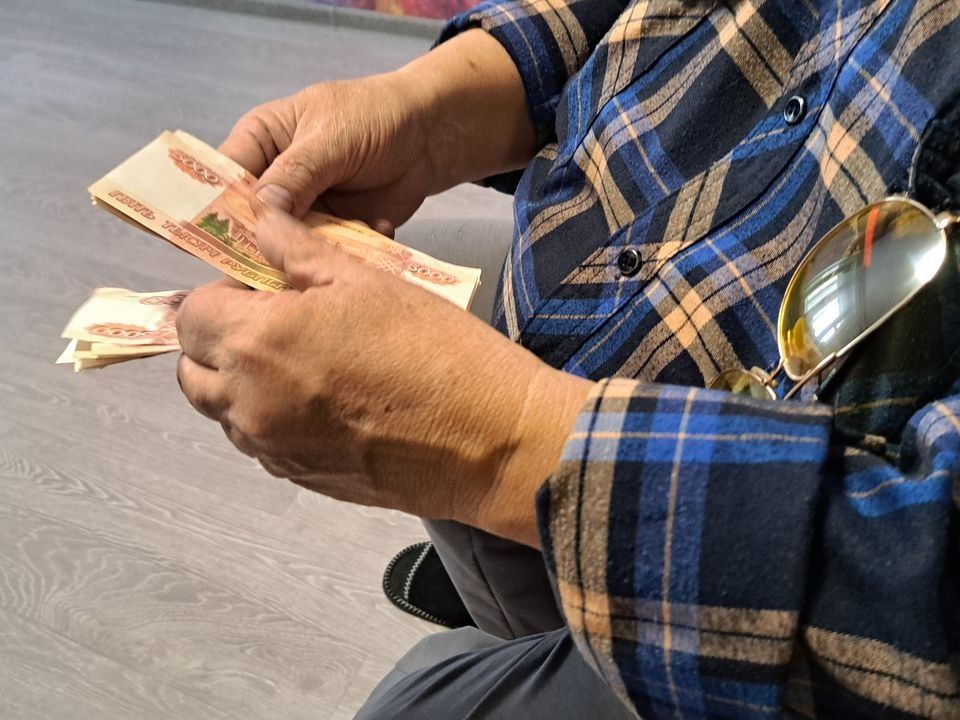 Что делать, если не хватает баллов для пенсии: работа или покупка?