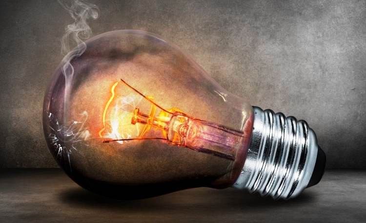 Как защитить свои права: незаконное отключение коммунальных услуг в 2025 году