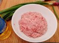 Зачем кулинары добавляют в фарш для котлет сахар: такого вы еще пробовали