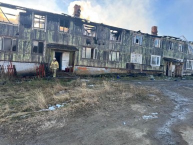 В Николаевском районе прокуратура контролирует проведение проверки по факту пожара в многоквартирном доме