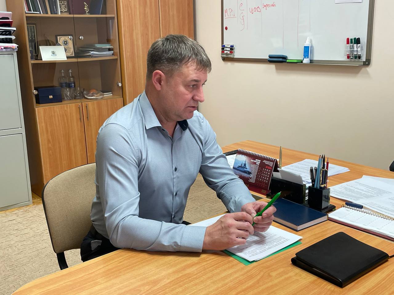 Ветеран СВО Сергей Лебедев начал третий этап стажировки в Минцифры края Ветеран СВО Сергей Лебедев начал третий этап стажировки в Минцифры края