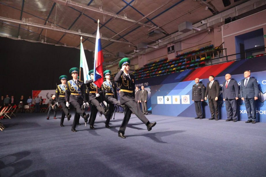 Всероссийские соревнования по самбо, посвященные 80-й годовщине Победы, стартовали в Хабаровске Всероссийские соревнования по самбо, посвященные 80-й годовщине Победы, стартовали в Хабаровске