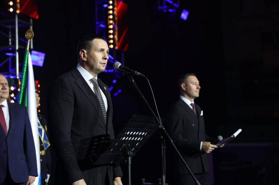 Всероссийские соревнования по самбо, посвященные 80-й годовщине Победы, стартовали в Хабаровске Всероссийские соревнования по самбо, посвященные 80-й годовщине Победы, стартовали в Хабаровске