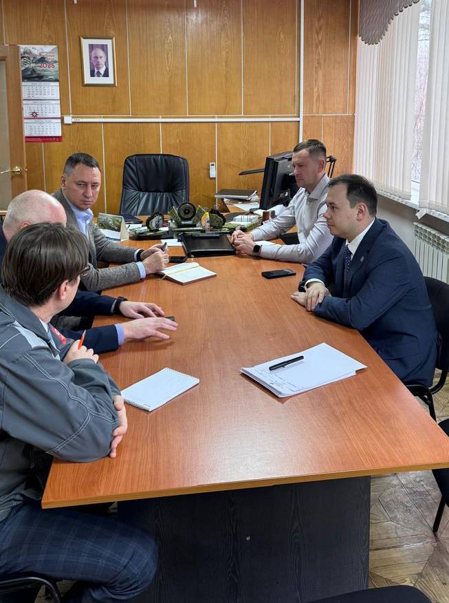 Как и обещал, работаю сегодня на Хабаровском судостроительном заводе