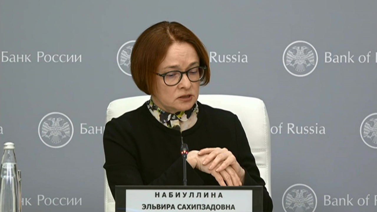 Самозапретом на выдачу кредитов воспользовались почти 17 миллионов россиян