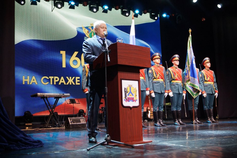 Со 160-летием со Дня образования института судебных приставов в России поздравил сотрудников вице-губернатор Артем Мельников Со 160-летием со Дня образования института судебных приставов в России поздравил сотрудников вице-губернатор Артем Мельников