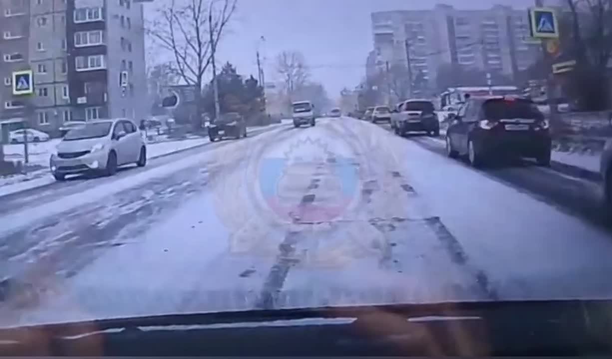 Водитель сбил 15-летнюю девочку прямо на пешеходном переходе в Комсомольске