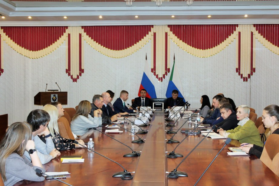 Хабаровский край усиливает позиции МСП в закупках крупнейших заказчиков Хабаровский край усиливает позиции МСП в закупках крупнейших заказчиков