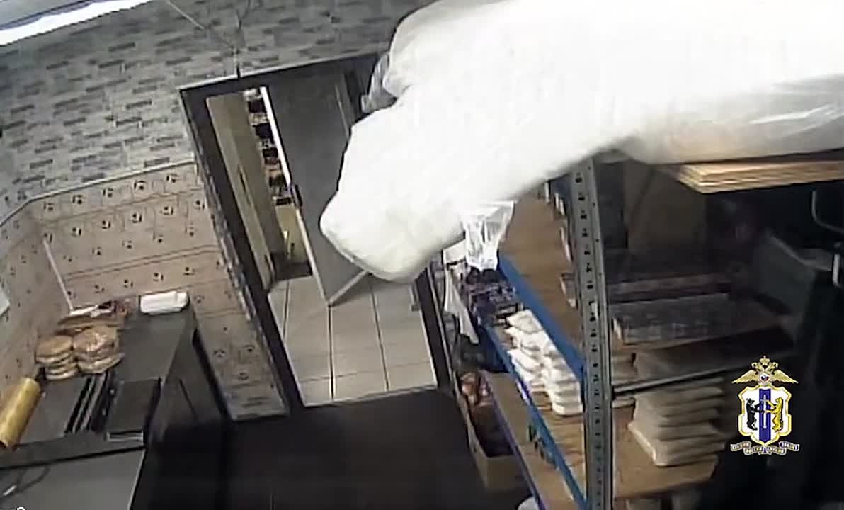 «Пациент» обокрал стоматологию в Хабаровске