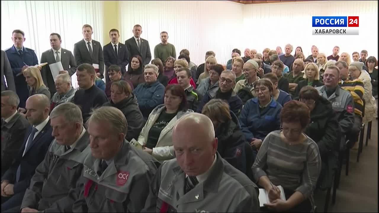 Смотрите в 21:10. План развития Хабаровского судостроительного должны подготовить в течении месяца