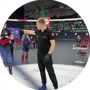 Тем временем сегодня в Хабаровске проходит Кубок края по смешанному боевому единоборству (ММА)