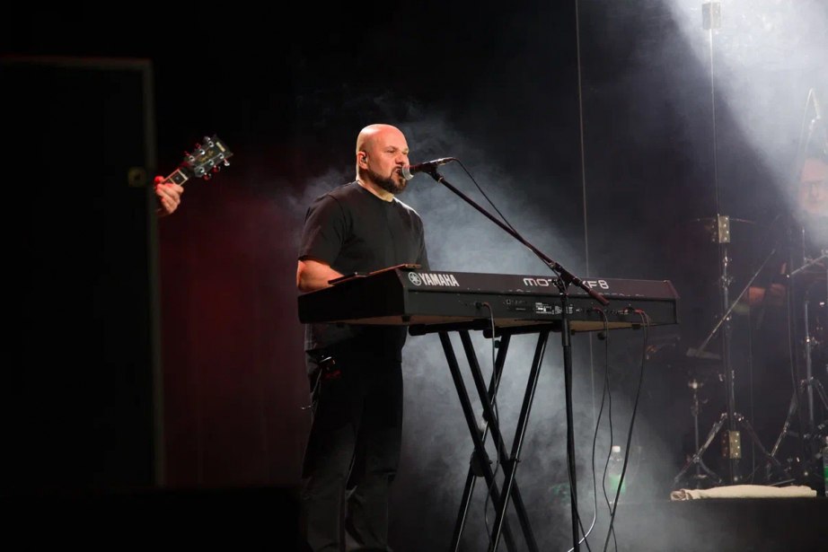 Сергей Трофимов выступил в Хабаровске для участников СВО и их семей Сергей Трофимов выступил в Хабаровске для участников СВО и их семей