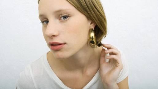 Без уксуса, спирта и соды: золотые украшения заблестят как новые с этой хитростью