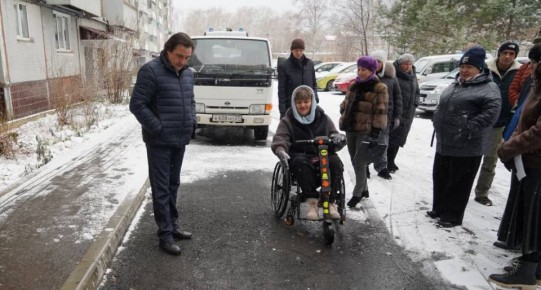  :            , 41,  --