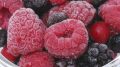 Нужно ли мыть покупные замороженные ягоды перед готовкой: повар вынес свой вердикт