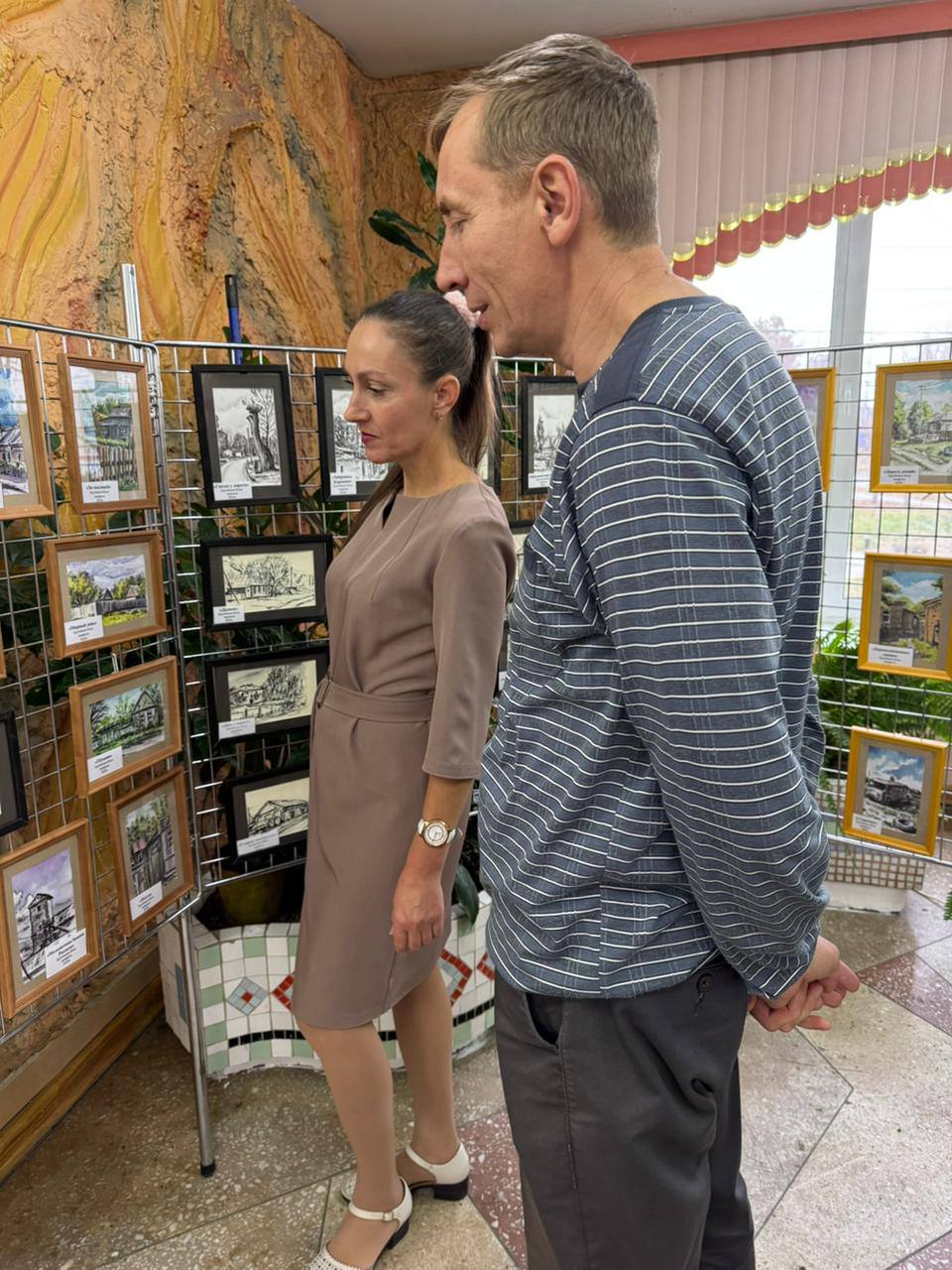 «СВОй путь»: выставка картин участника спецоперации Ильи Бурченкова открылась в библиотеке имени Наволочкина «СВОй путь»: выставка картин участника спецоперации Ильи Бурченкова открылась в библиотеке имени Наволочкина