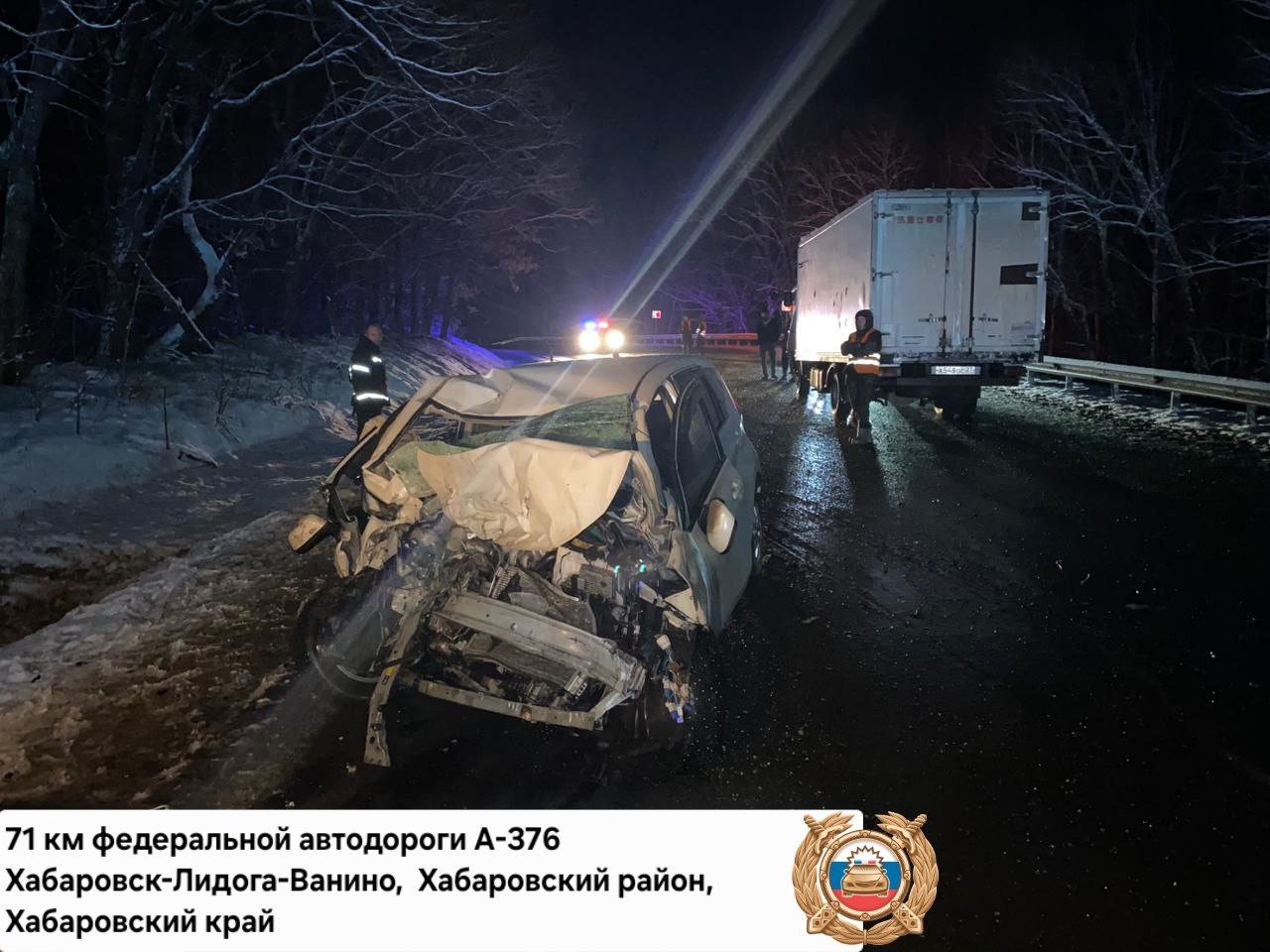 В столкновении на федеральной автодороге А-376 в Хабаровском районе погибла пассажирка и тяжело ранен водитель легковушки В столкновении на федеральной автодороге А-376 в Хабаровском районе погибла пассажирка и тяжело ранен водитель легковушки