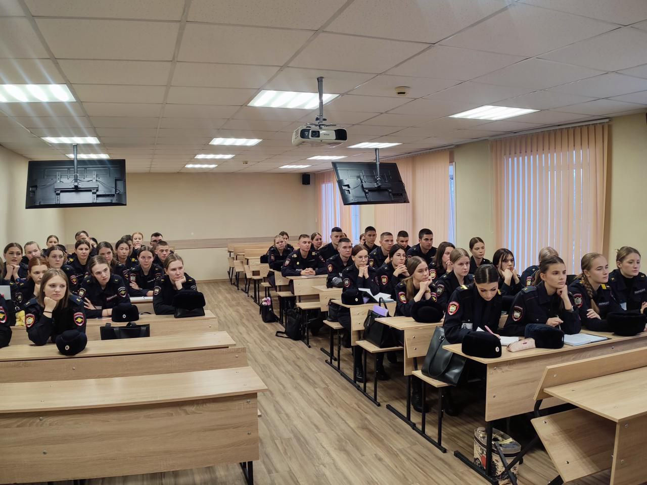 Прокуратурой Хабаровского края проведено семинарское занятие для курсантов института МВД