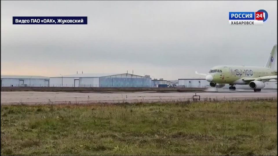 Полностью отечественный Суперджет успешно прошёл испытания водой