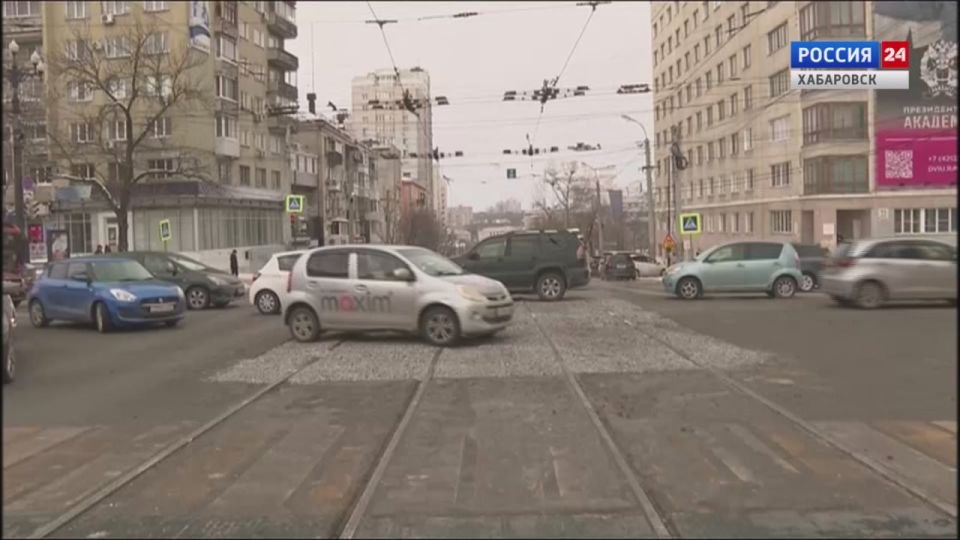 Сроки завершения ремонта на пересечении улиц Шеронова и Муравьева Амурского в Хабаровске перенесли