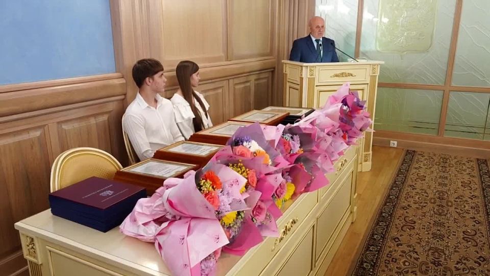 За службу и верность. 10 ноября, в Городском дворце культуры прошел торжественный прием, посвященный Дню полиции