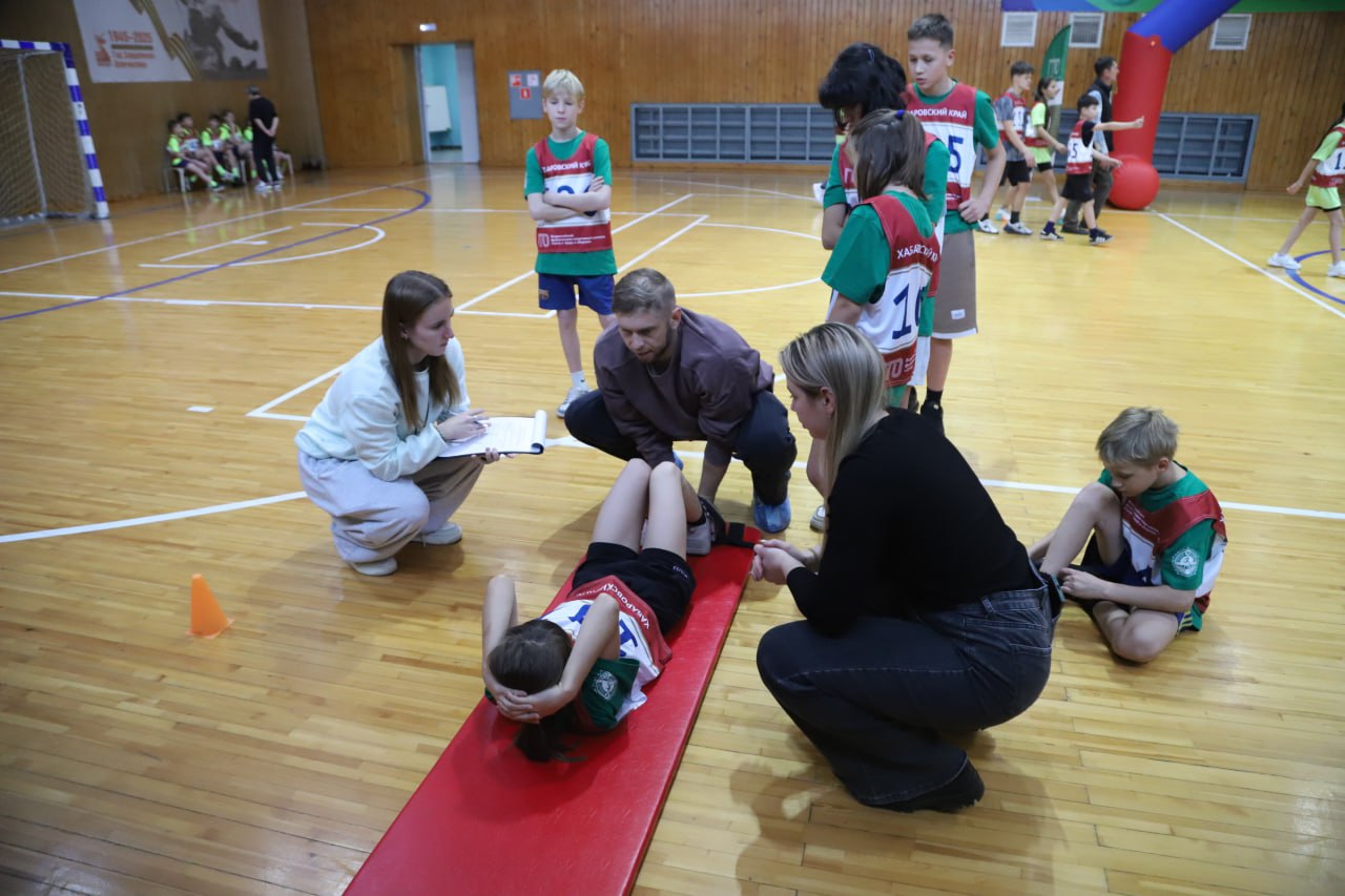 Фестиваль ГТО среди воспитанников организаций для детей-сирот и детей, оставшихся без попечения родителей прошёл в Хабаровске Фестиваль ГТО среди воспитанников организаций для детей-сирот и детей, оставшихся без попечения родителей прошёл в Хабаровске