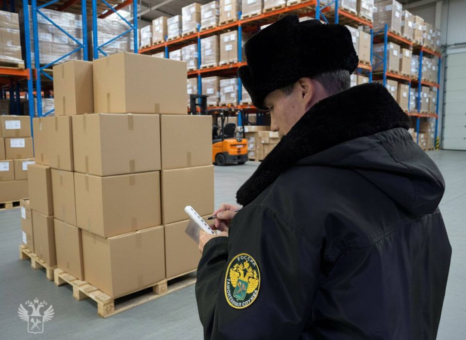 Хабаровские таможенники оформили ввоз первой партии куриного мяса из Китая в ЕАО