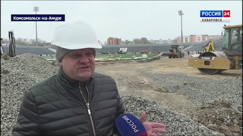 «Делаем всем миром»: ремонт стадиона «Авангард» в Городе юности планируют закончить к концу года