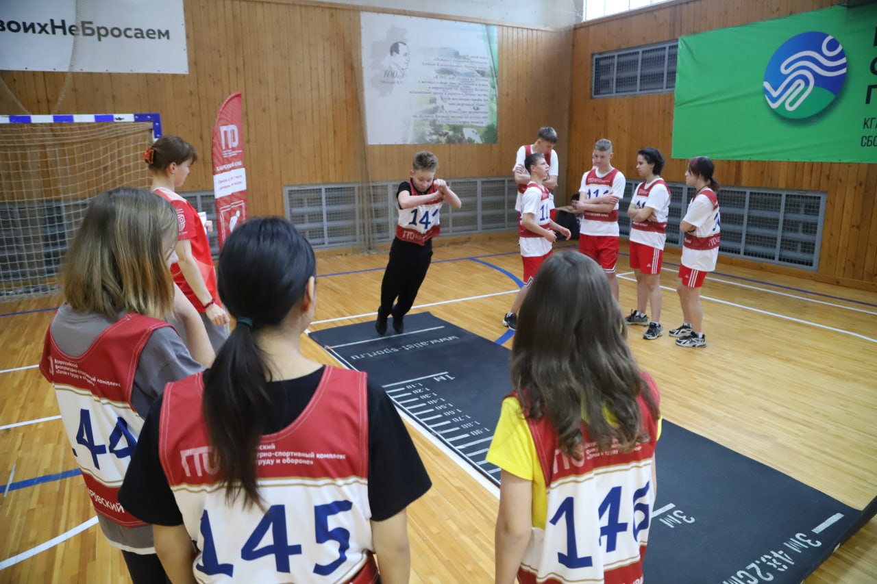 Фестиваль ГТО среди воспитанников организаций для детей-сирот и детей, оставшихся без попечения родителей прошёл в Хабаровске Фестиваль ГТО среди воспитанников организаций для детей-сирот и детей, оставшихся без попечения родителей прошёл в Хабаровске