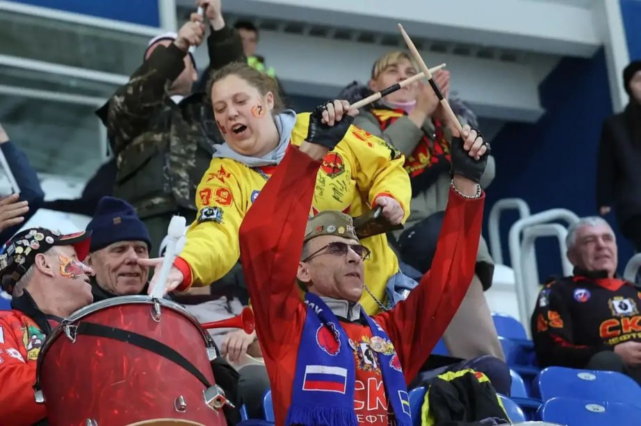 Хоккеисты «СКА-Нефтяника» открыли домашний сезон победой над абаканскими «Саянами» Хоккеисты «СКА-Нефтяника» открыли домашний сезон победой над абаканскими «Саянами»