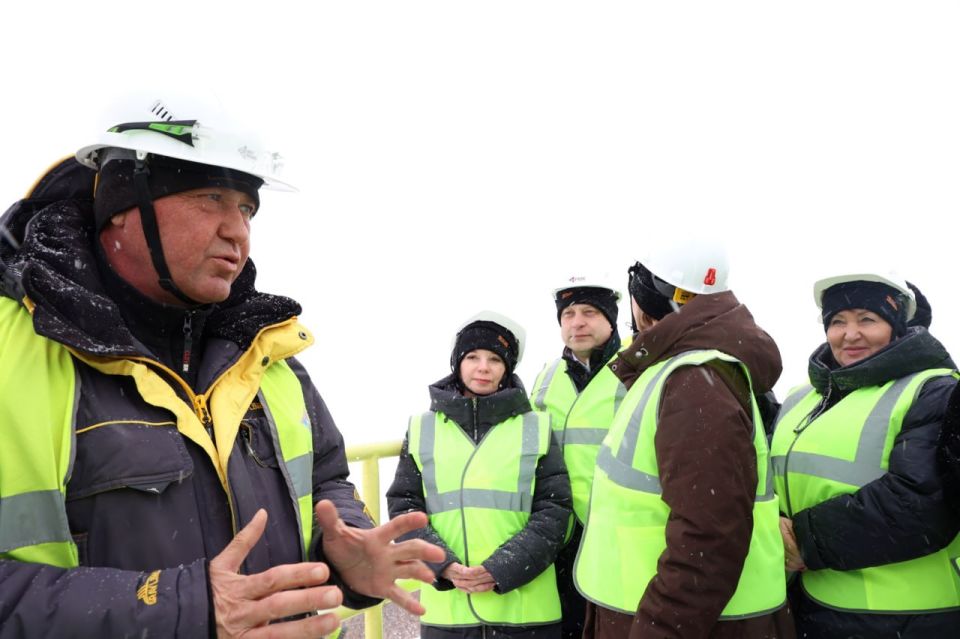 Региональные и муниципальные депутаты работали в Нанайском районе Хабаровского края