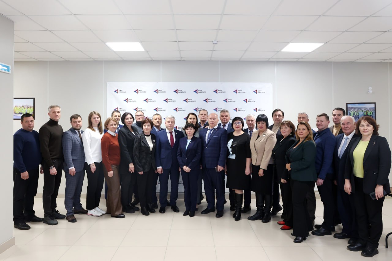 Развитие горнодобывающей промышленности обсудили депутаты Хабаровского края Развитие горнодобывающей промышленности обсудили депутаты Хабаровского края