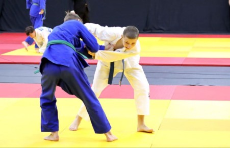 Сергей Кравчук: Сегодня принял участие в открытии фестиваля спортивных единоборств "Юный Динамовец", посвященный 80-й годовщине Победы в Великой Отечественной войне