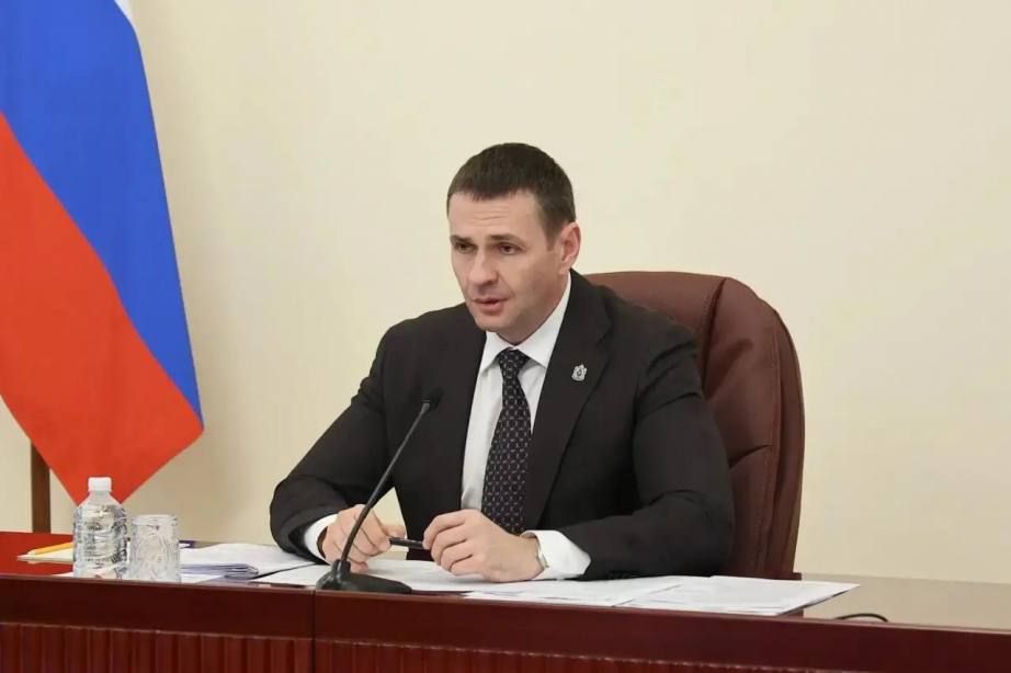 Хабаровский край продолжает комплексное восстановление Дебальцево: выполнены работы по цифровизации администрации Хабаровский край продолжает комплексное восстановление Дебальцево: выполнены работы по цифровизации администрации