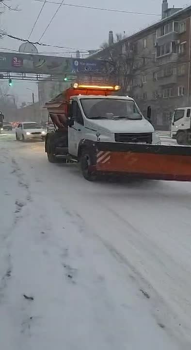 Как и обещали синоптики, в Хабаровский край пришёл снег